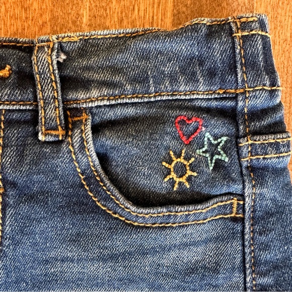 EUC Joe Fresh Embroidered Denim Skirt - Picture 4 of 5